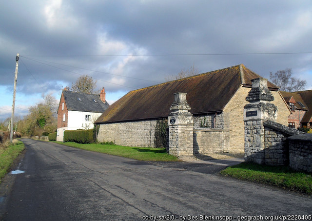 geograph photo 2228405 of the race route