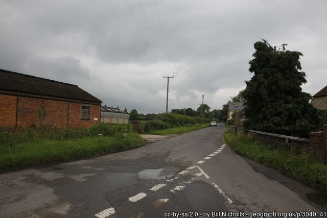 geograph photo 3040141 of the race route