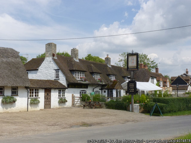 geograph photo 4074878 of the race route