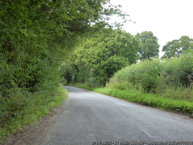 geograph photo 5513568 of the race route