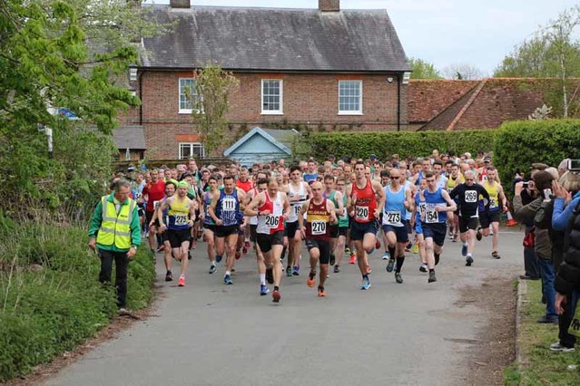 photo of the start of the race taken by Martyn Loach