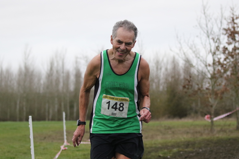 photo 3314 of a runner