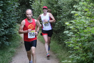 photo of the 1st female Oxfordshire club runner