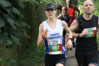 photo of the 1st female Oxfordshire club runner