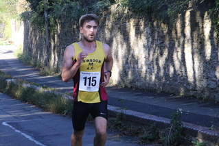 photo of the 1st male Oxfordshire club runner