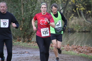 photo of the 1st female Oxfordshire club runner