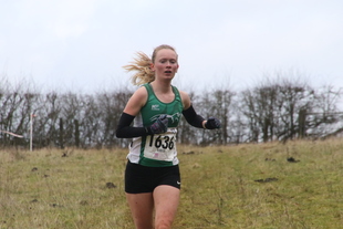 photo of the 1st female Oxfordshire club runner