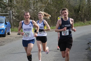 photo of the 1st female Oxfordshire club runner