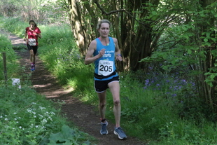 photo of the 1st female Oxfordshire club runner