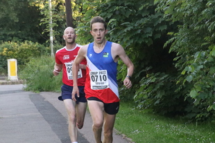 photo of the 1st male Oxfordshire club runner