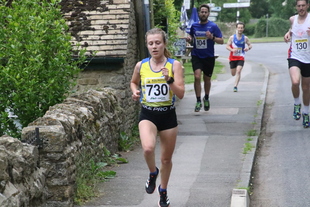 photo of the 1st female Oxfordshire club runner