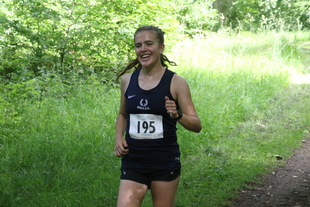 photo of the 1st female Oxfordshire club runner