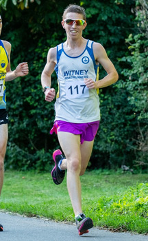 photo of the 1st male Oxfordshire club runner