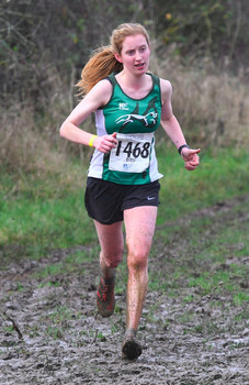 photo of the 1st female Oxfordshire club runner