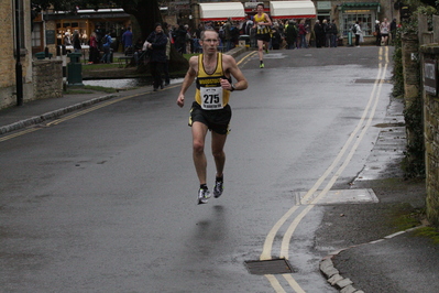 thumbnail for the story about the 2014 Bourton 10K