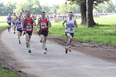 thumbnail for the story about the 2015 Cirencester Park 10K