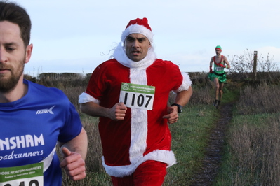 thumbnail for the story about the 2019 Hooky Christmas Canter
