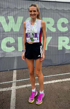 This photo is of Stephanie Giles. It was taken by Jonathan White